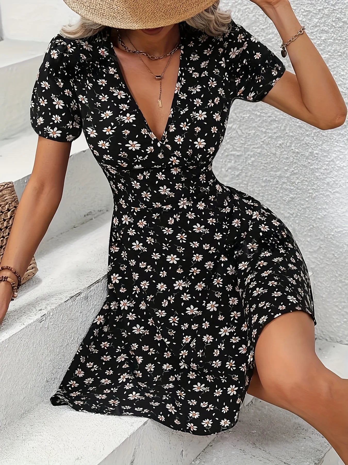 Elegant Floral Puff Dress